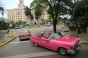 Maimi's Breakers Hotel lookalike Hotel Nacional