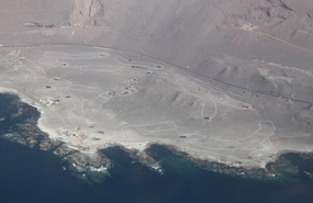 Approaching Iquique airport
