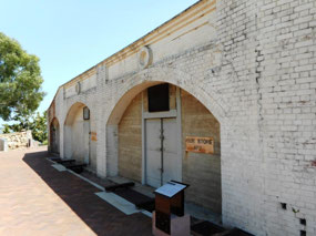 Gun store at Fort Kissing Point