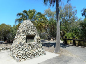 Cairn commemorating Cook's landing