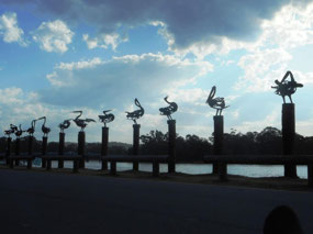 Pelican sculpture