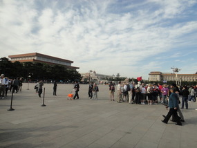 Place Tian-An-Men avec le Mausolée de Mao