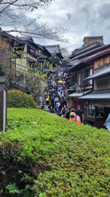Ninenzaka Slope narrow street, traditional area