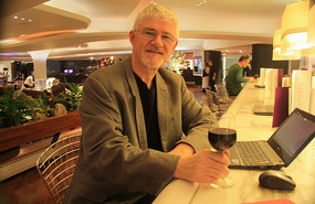 Chris wining and refining (the blog!!)