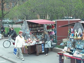 A roadside market -St. Petersburg