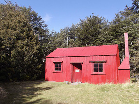historic Waihohonu hut - 1903