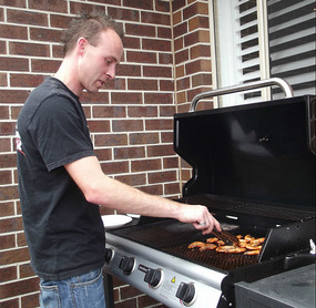Shrimp on the barbie - cheers Chris and Rowe!