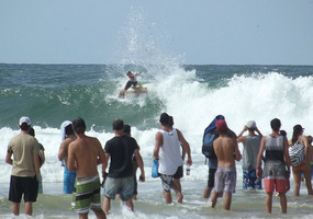 surfing competition