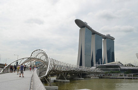 Puente de doble helice