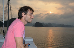 Atardecer en la cubierta del barco