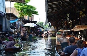 Navegando por los canales