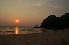 Atardecer en Hat Farang