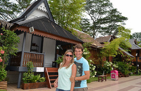En la muestra de casas malayas