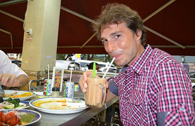 Tomando Teh Tarik