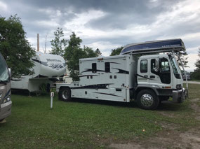 The Neighbor’s Super Rig!