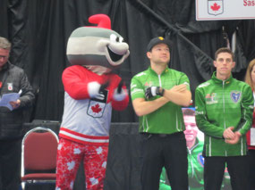 Special Mascot Shows up for the Championship Round
