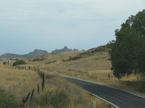 The road from King City to Pinnacles