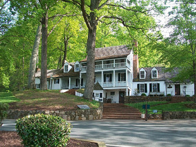 Michie Tavern