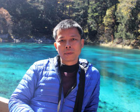 David Hu, China Travel Service