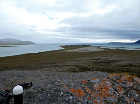 Over Yanrakynnot