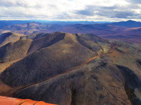 Bare Tundra Mountains (c. Alex)