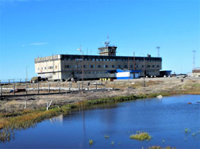Uninspiring Apapelgino Airport