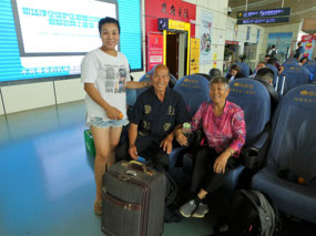 Delightful Family Share Apricots at Jining