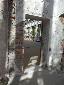Where the Militants Stood Guard