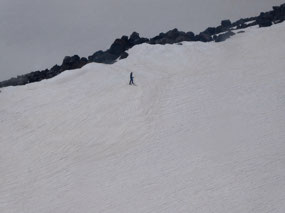 Hiking up Mt Elbrus