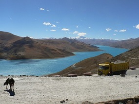 Views of Yomdrok