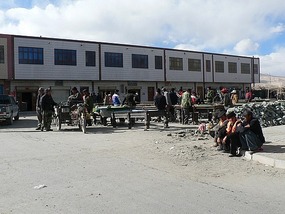 Open Air Billiards Tables, Tashkorgan