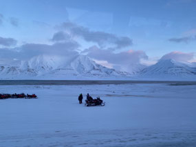 Snowmobiles on Adventfjord