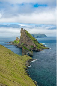 Tindhólmur Islet (c Dreamstime)