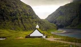 Saksun (c. Guide to Faroe Islands)