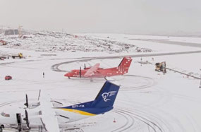 Aircraft at Nuuk Airport (c. X.com)