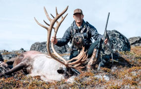 Hunter in Greenland (c. Worldwide Trophy Hunters)
