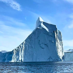 Iceberg Sculpture (c. Íris )