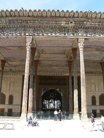 Slim Wooden Pillars, Chehel Sotun Palace, Esfahan