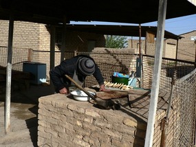 Making Samsas, Mary