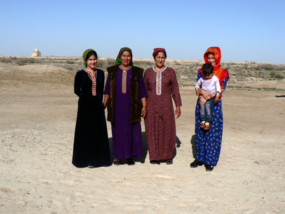 Traditional Turkmen Women at Kyz Kala