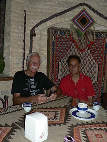 Alan and Mohammad, Zein-o-din Caravanserai