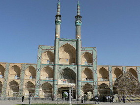 Takyeh Amir Chakhmagh Mosque