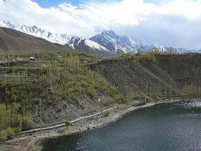 Beautiful Lake Phander