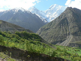 Beautiful Scenery of the Hindu Raj