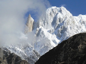 Dawn Light on Lady Finger Peak 