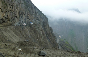 The Diabolical Zozilla Pass Road