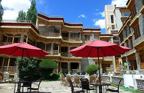 Our Spic n Span Hotel, Leh