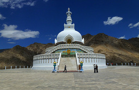 Shanti Stupa