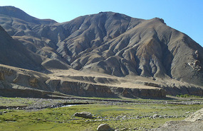 Elephant Hide Mountains Toward Sarchu