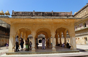 Baradhari Pavilion, Man Singh Palace